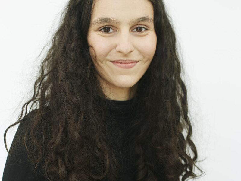 Etudiante normalienne en droit et admissible au concours de la magistrature donne cours de droit privé et public pour tous les niveaux à Paris